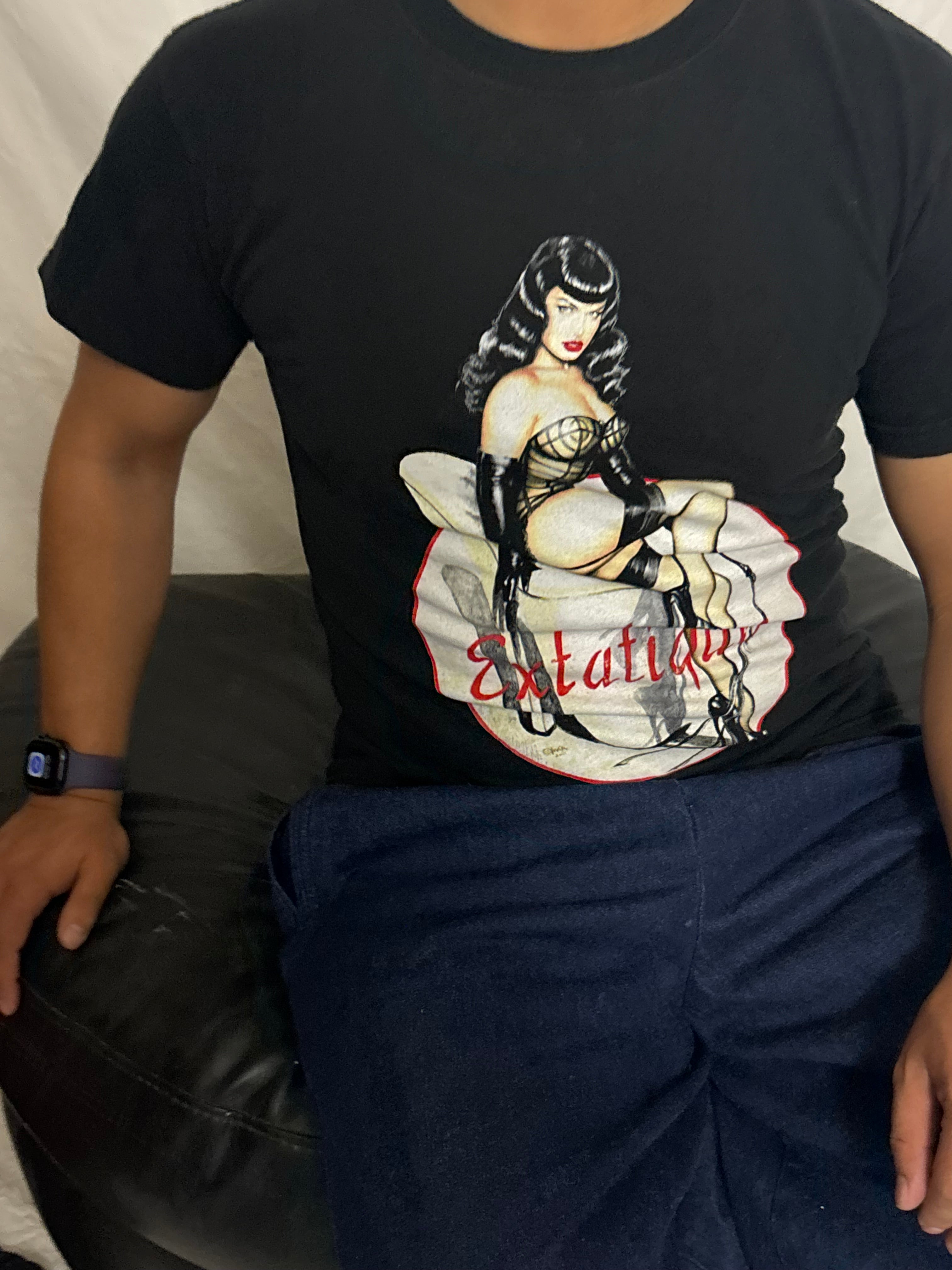 Betty page black fitted tee