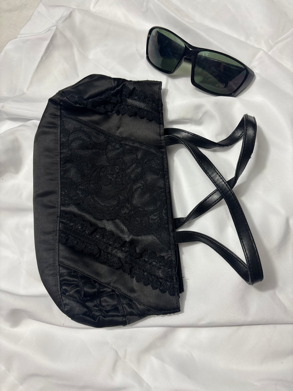 Black lace Vs purse